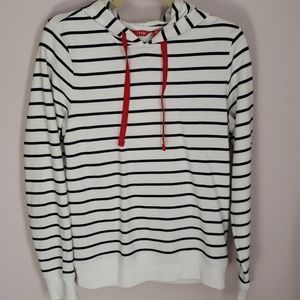 Izod hoodie size small